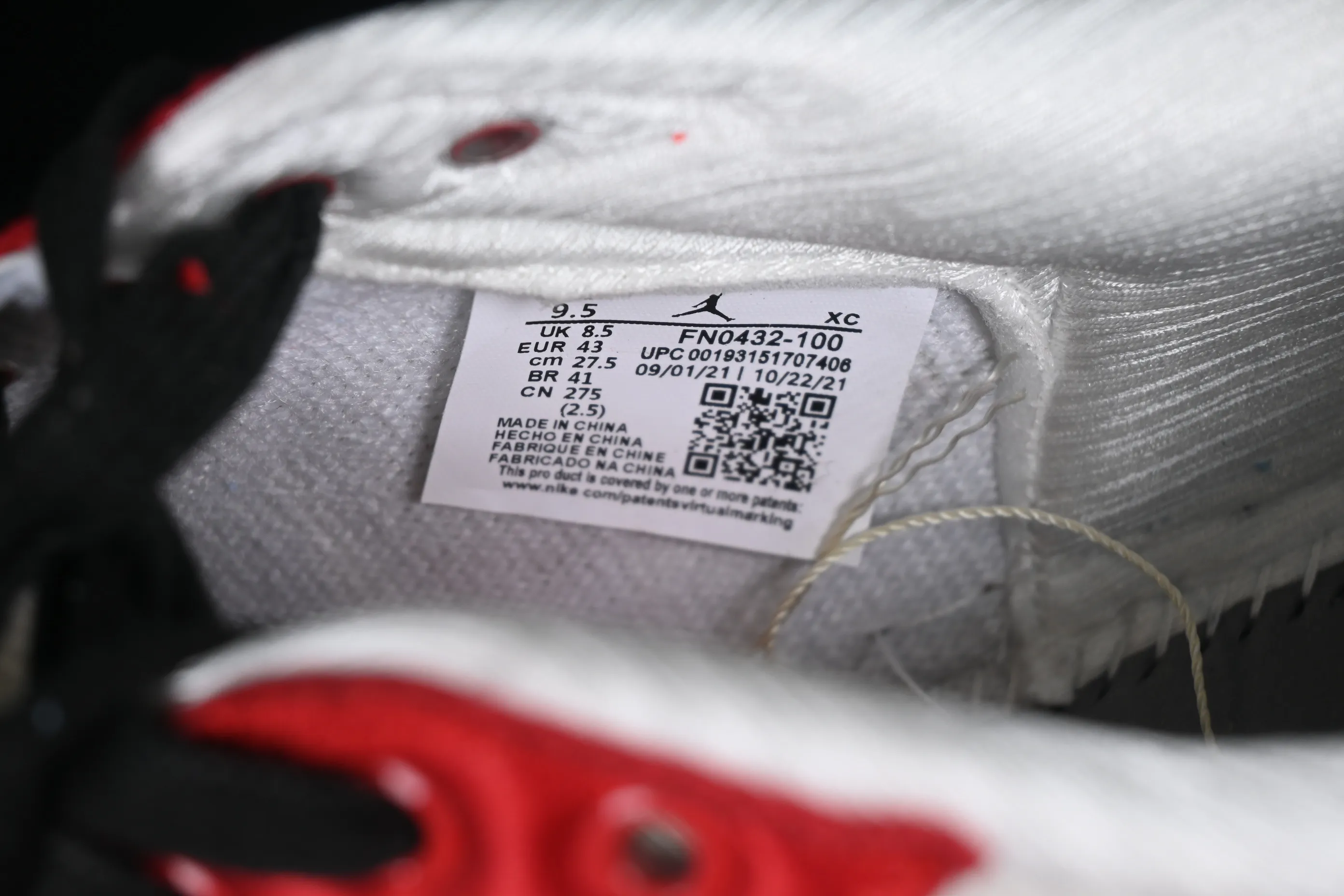 All categories Air Jordan Jordan series basketball shoes Air Jordan 1 Low Z version Trophy Room x Jordan 1 Low OG "Away" AJ1 Joe 1 Jordan's son low-top cultural casual sneakers FN0432-100